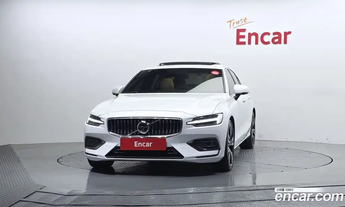 Volvo S60 2021 2.0 автомат (гидро), фото 3