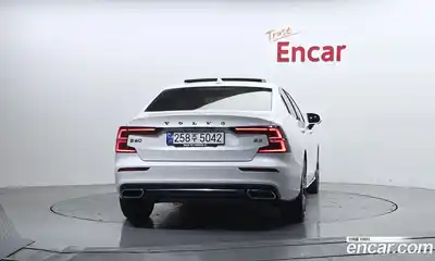 Volvo S60 2021 2.0 автомат (гидро), миниатюра 4