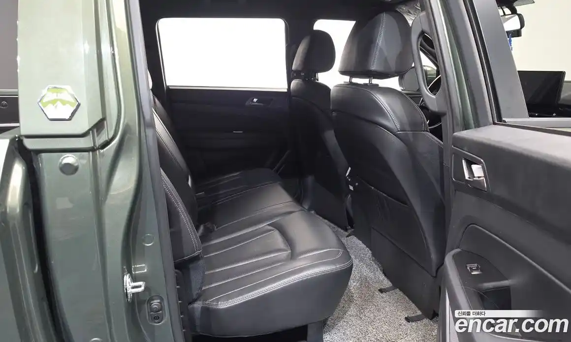 SsangYong Rexton 2024 2.2 автомат (гидро), фото 17