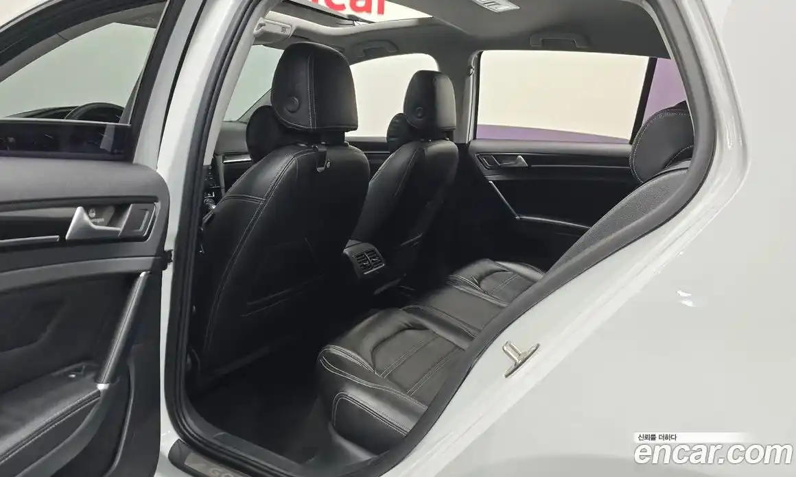 Volkswagen Golf 2015 2.0 автомат (гидро), фото 11