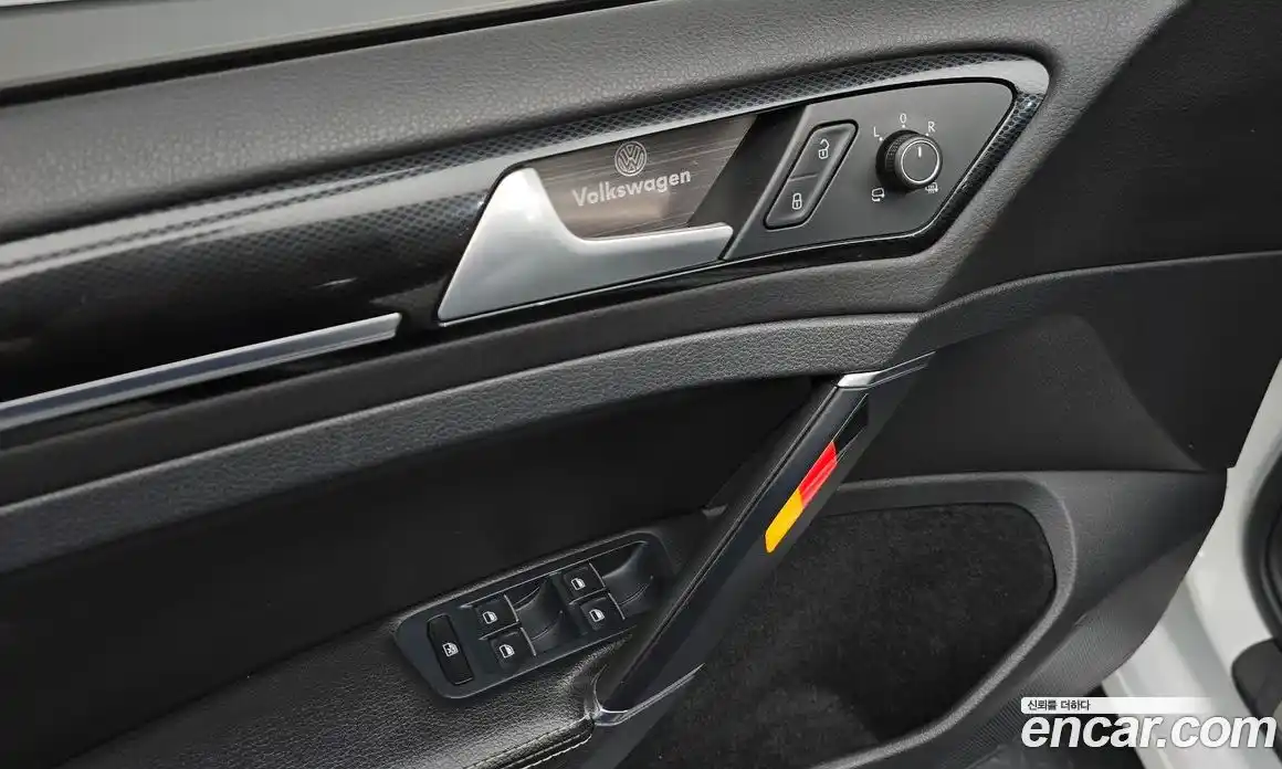 Volkswagen Golf 2015 2.0 автомат (гидро), фото 15