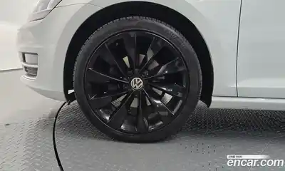 Volkswagen Golf 2015 2.0 автомат (гидро), миниатюра 5