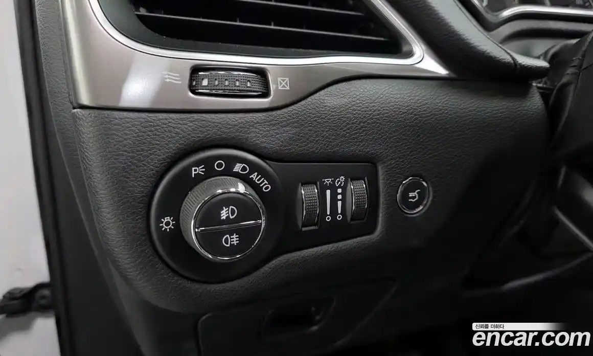 Jeep Cherokee 2019 2.4 автомат (гидро), фото 24