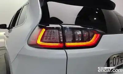 Jeep Cherokee 2019 2.4 автомат (гидро), миниатюра 9