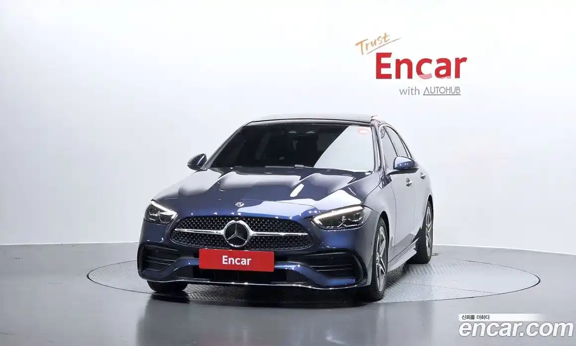 Mercedes-Benz C-Class 2025 2.0 гидро, фото 3