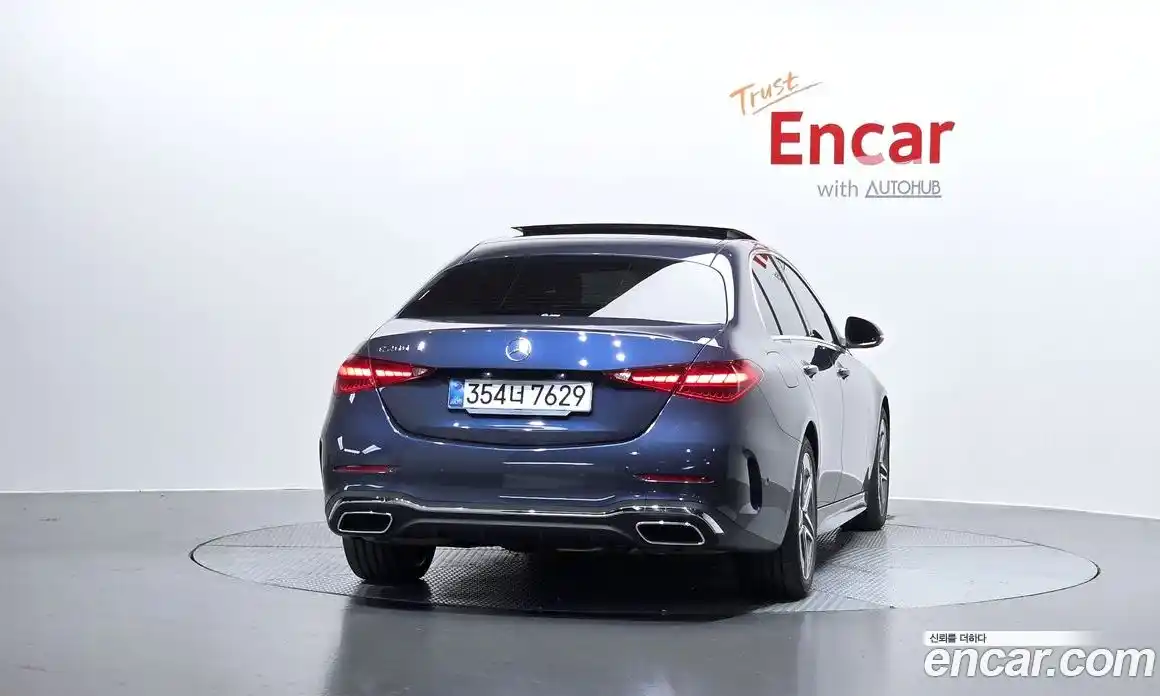 Mercedes-Benz C-Class 2025 2.0 гидро, фото 4