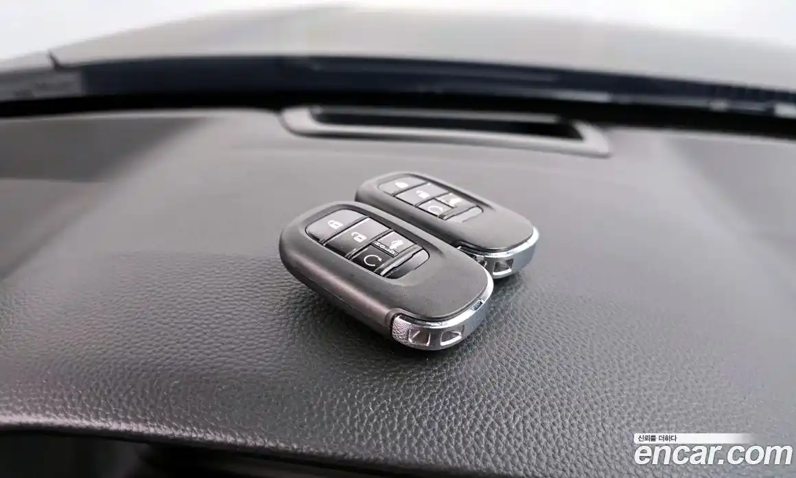 Honda Accord 2025 2.0 автомат (гидро), фото 20