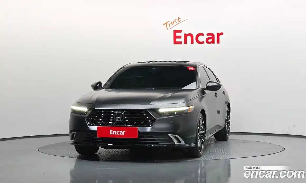 Honda Accord 2025 2.0 автомат (гидро), фото 3