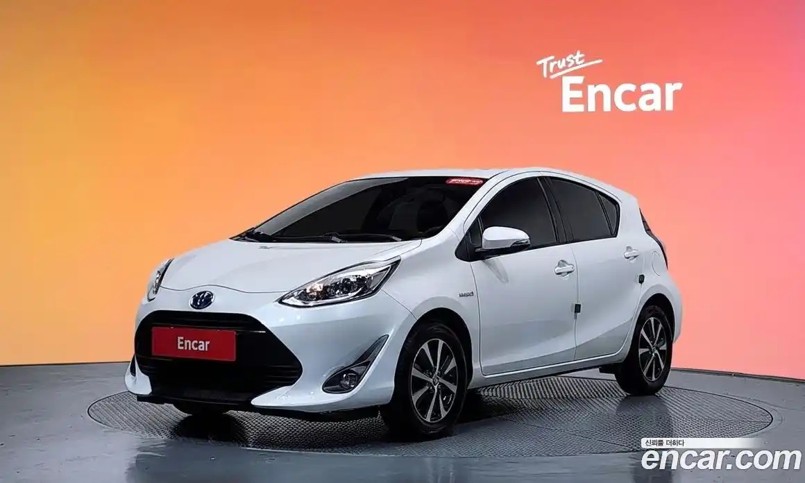 Toyota Prius 2019 1.5 гидро, фото 32