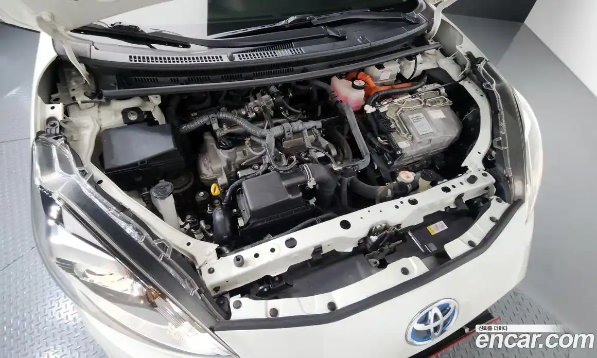 Toyota Prius 2019 1.5 гидро, фото 5