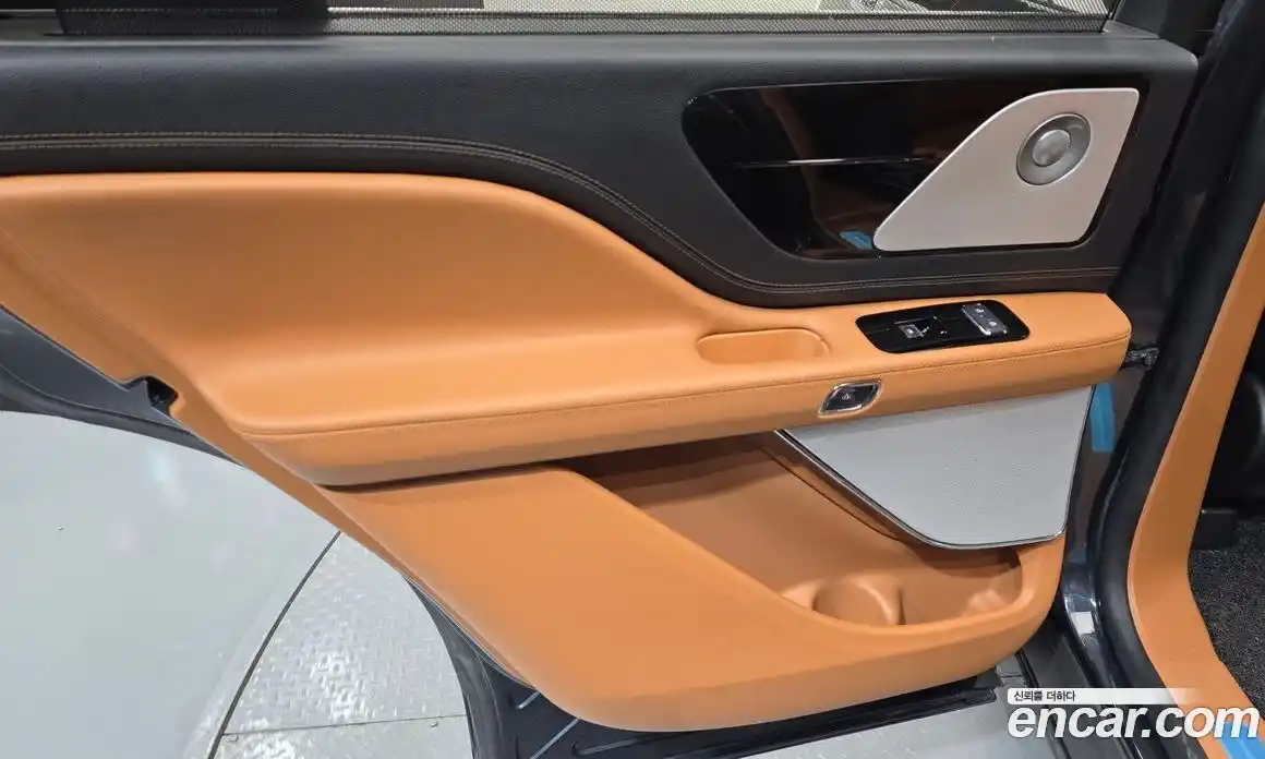 Lincoln Aviator 2022 3.0 гидро, фото 15