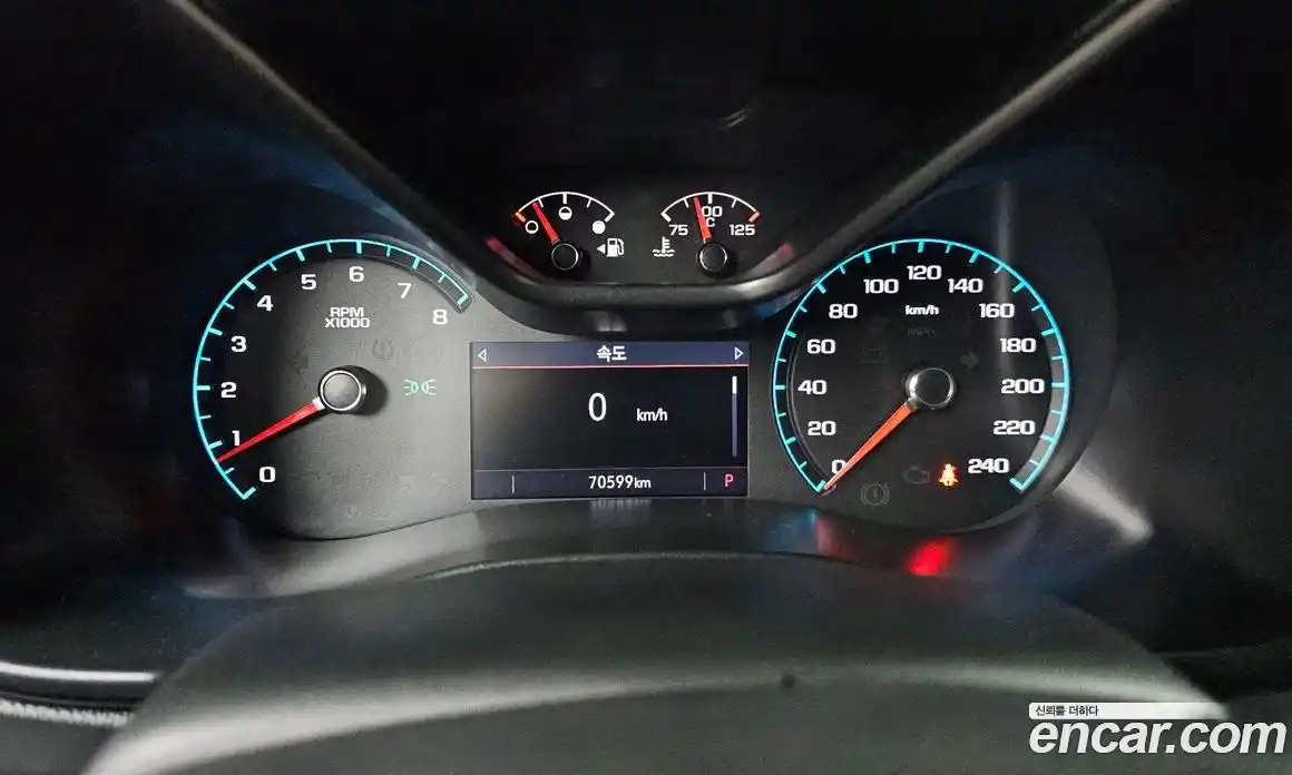 Chevrolet Colorado 2021 3.6 автомат (гидро), фото 11