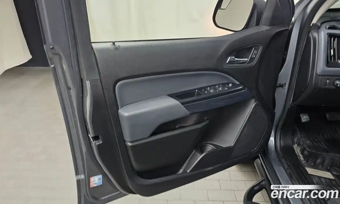 Chevrolet Colorado 2021 3.6 автомат (гидро), фото 14