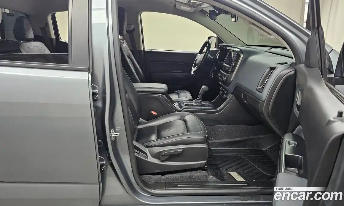 Chevrolet Colorado 2021 3.6 автомат (гидро), фото 16