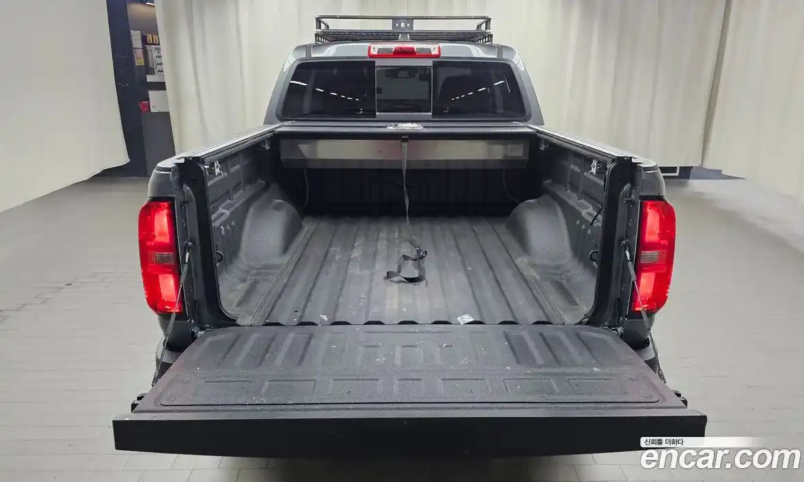 Chevrolet Colorado 2021 3.6 автомат (гидро), фото 23