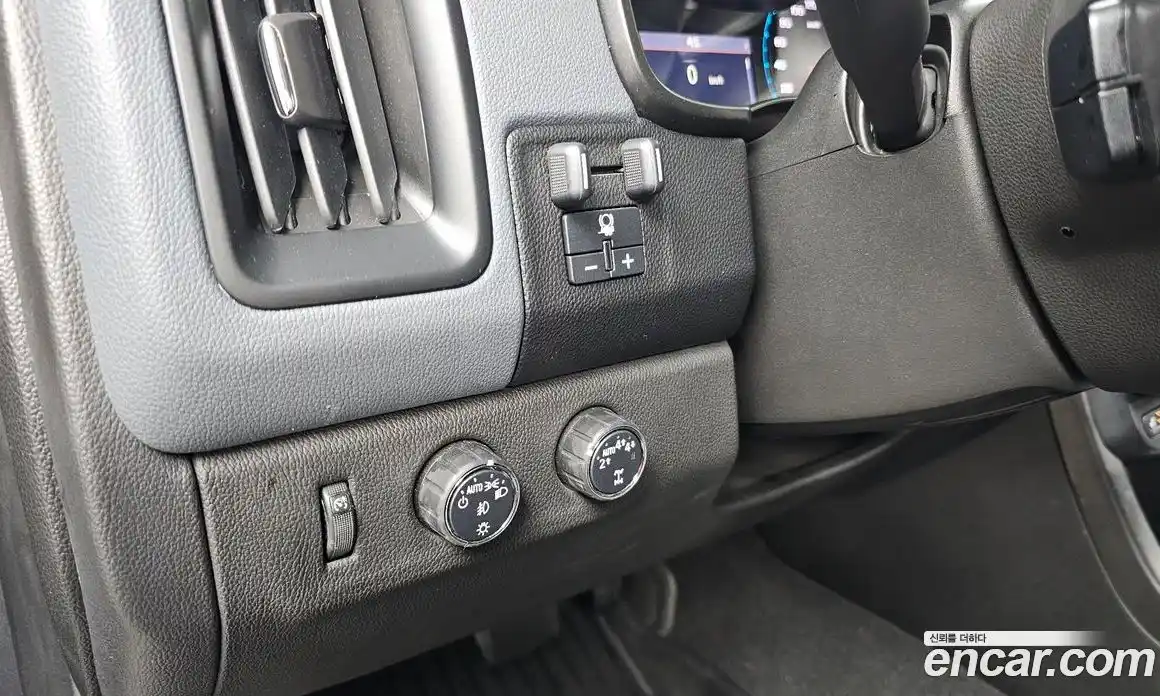 Chevrolet Colorado 2021 3.6 автомат (гидро), фото 26