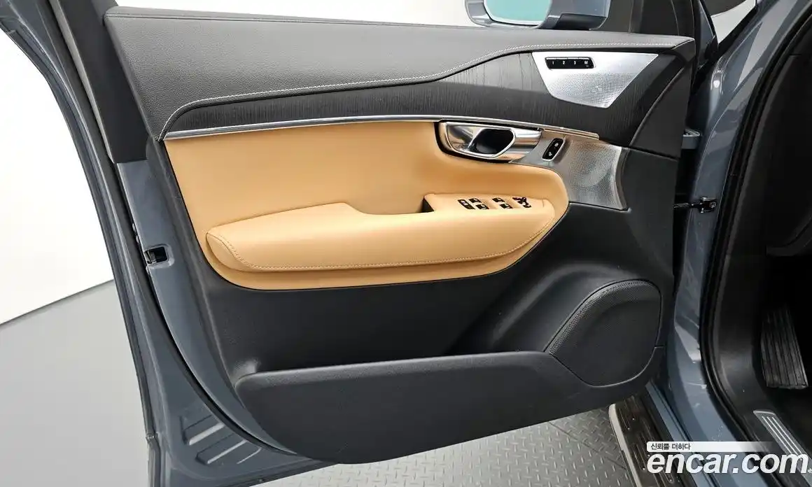 Volvo XC90 2021 2.0 автомат (гидро), фото 14