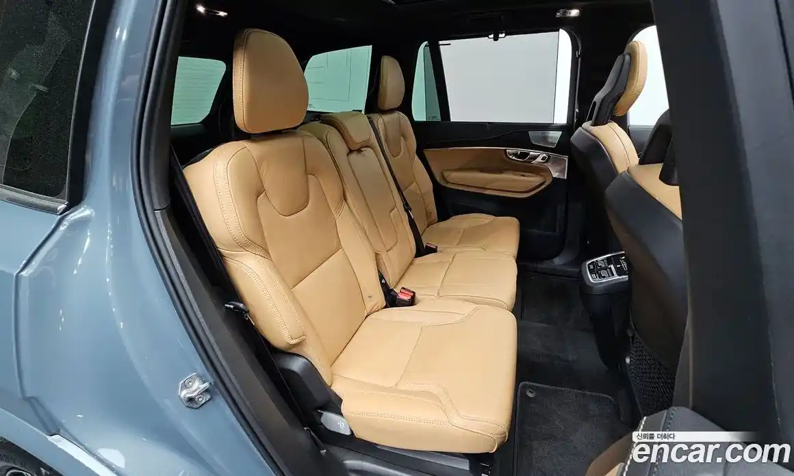 Volvo XC90 2021 2.0 автомат (гидро), фото 17