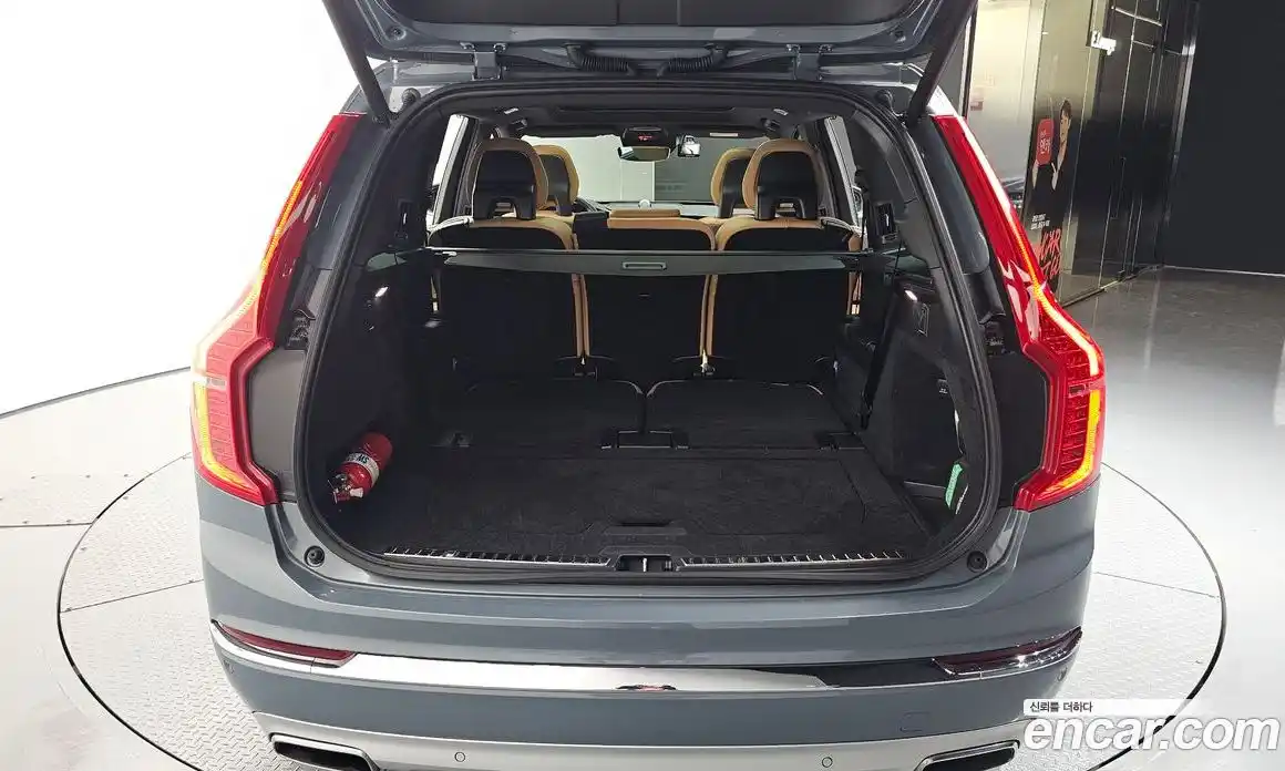 Volvo XC90 2021 2.0 автомат (гидро), фото 27