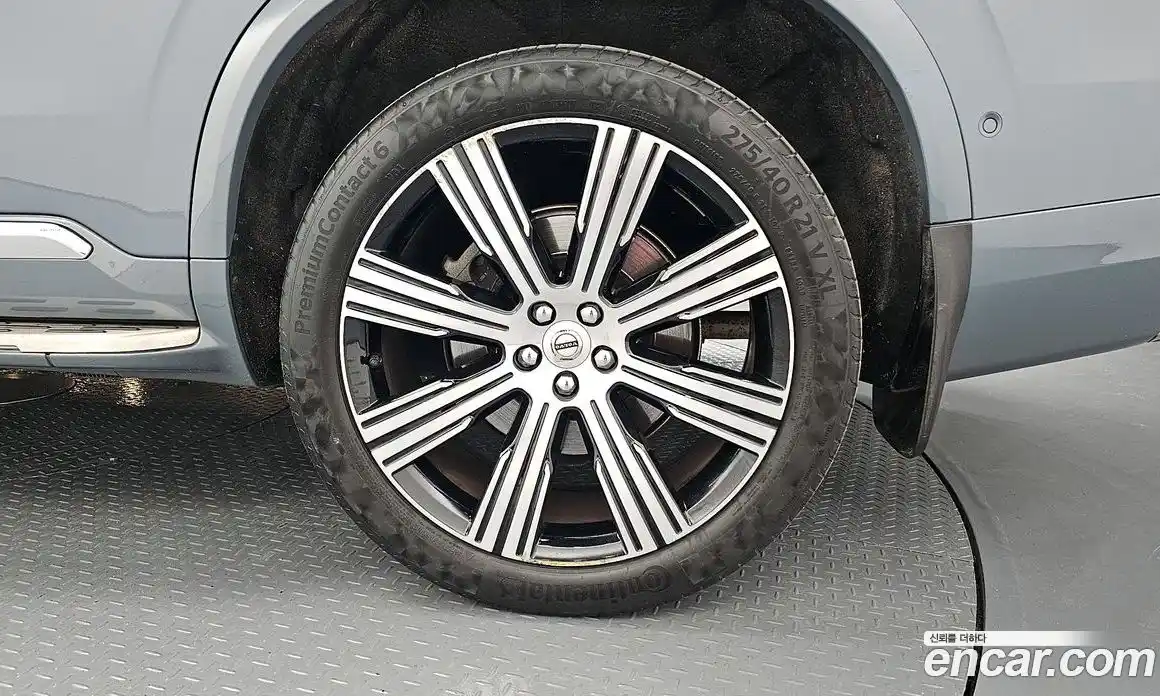 Volvo XC90 2021 2.0 автомат (гидро), фото 7