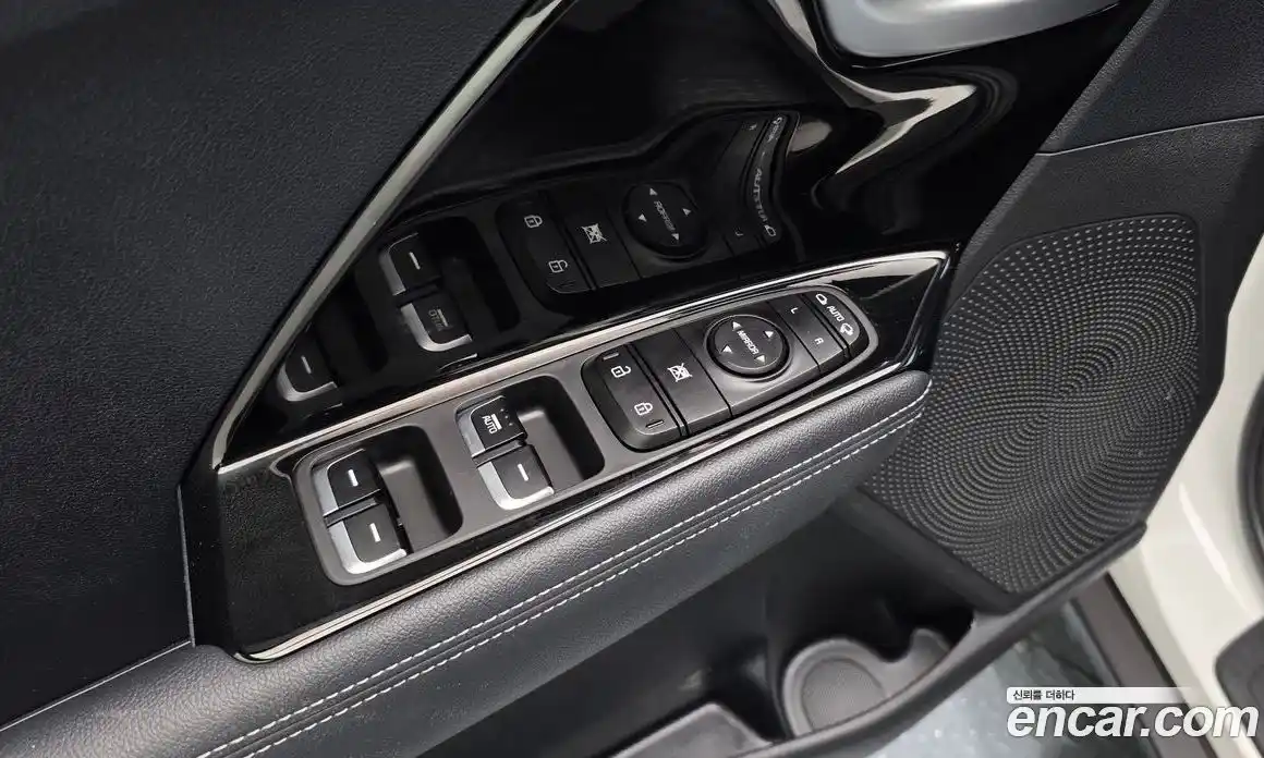 Kia Niro 2021 1.6 гидро, фото 27