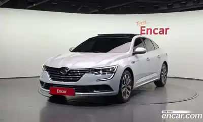 Renault SM6