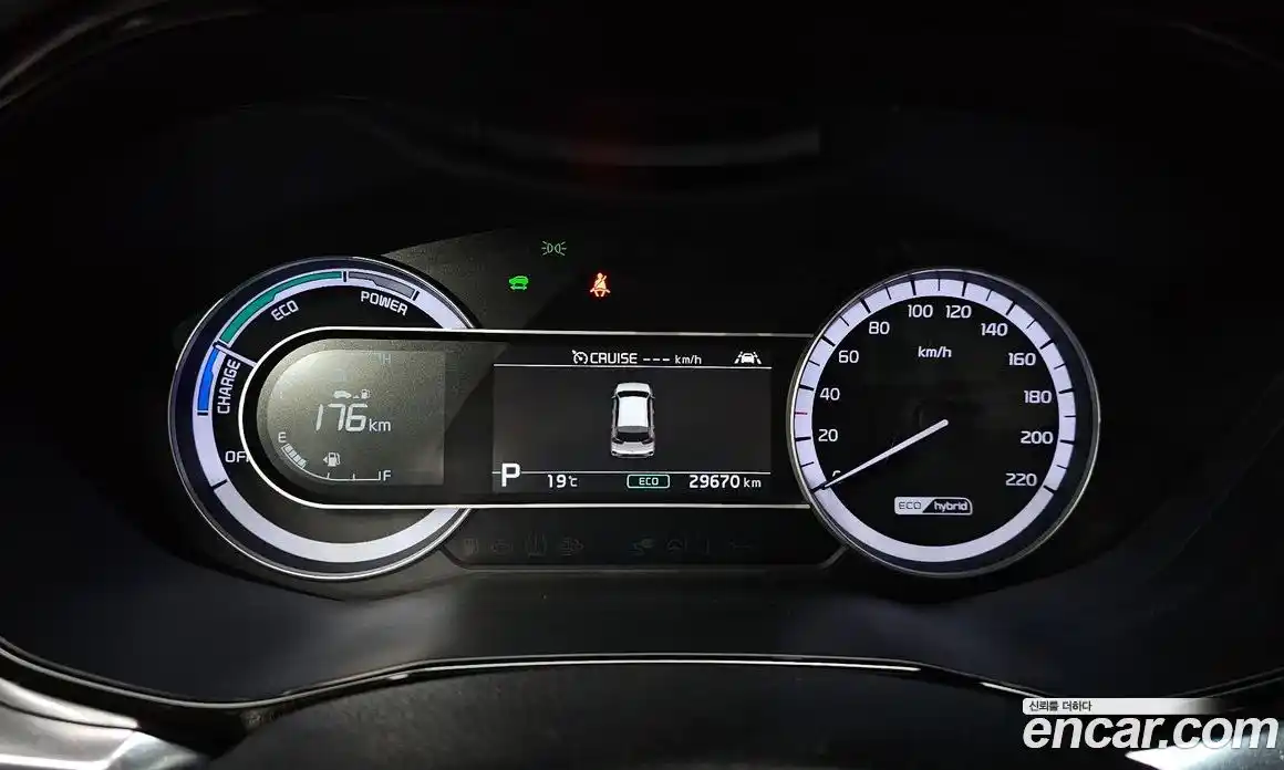 Kia Niro 2021 1.6 гидро, фото 11