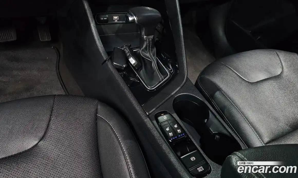 Kia Niro 2021 1.6 гидро, фото 12