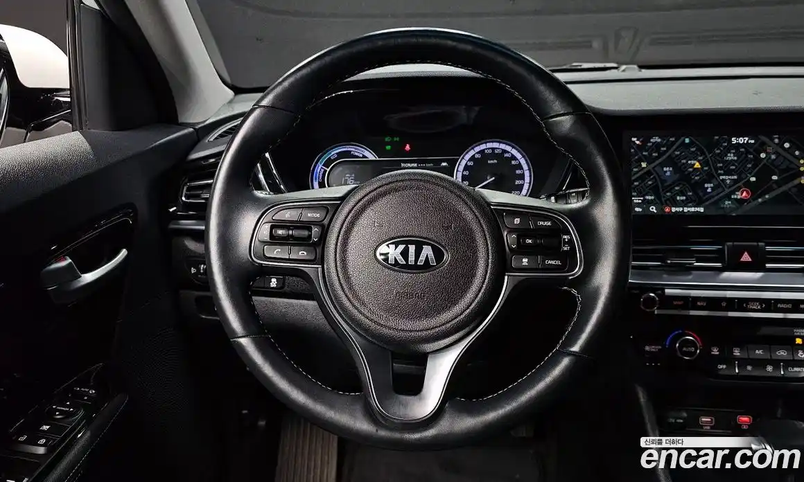 Kia Niro 2021 1.6 гидро, фото 19
