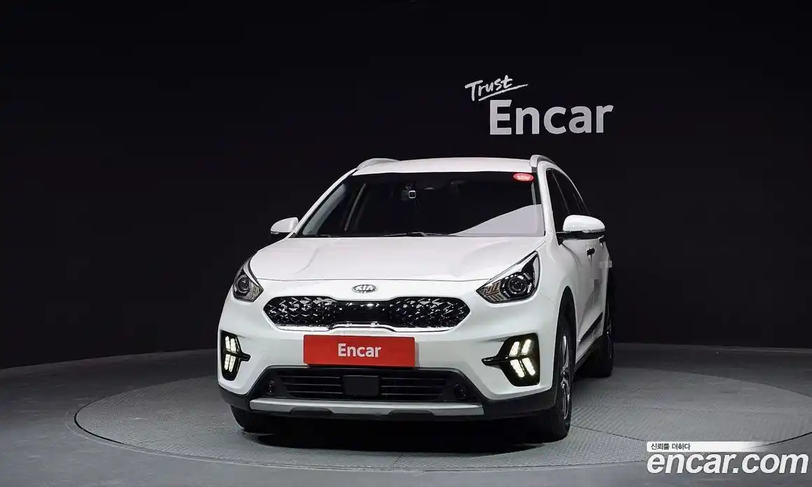 Kia Niro 2021 1.6 гидро, фото 3
