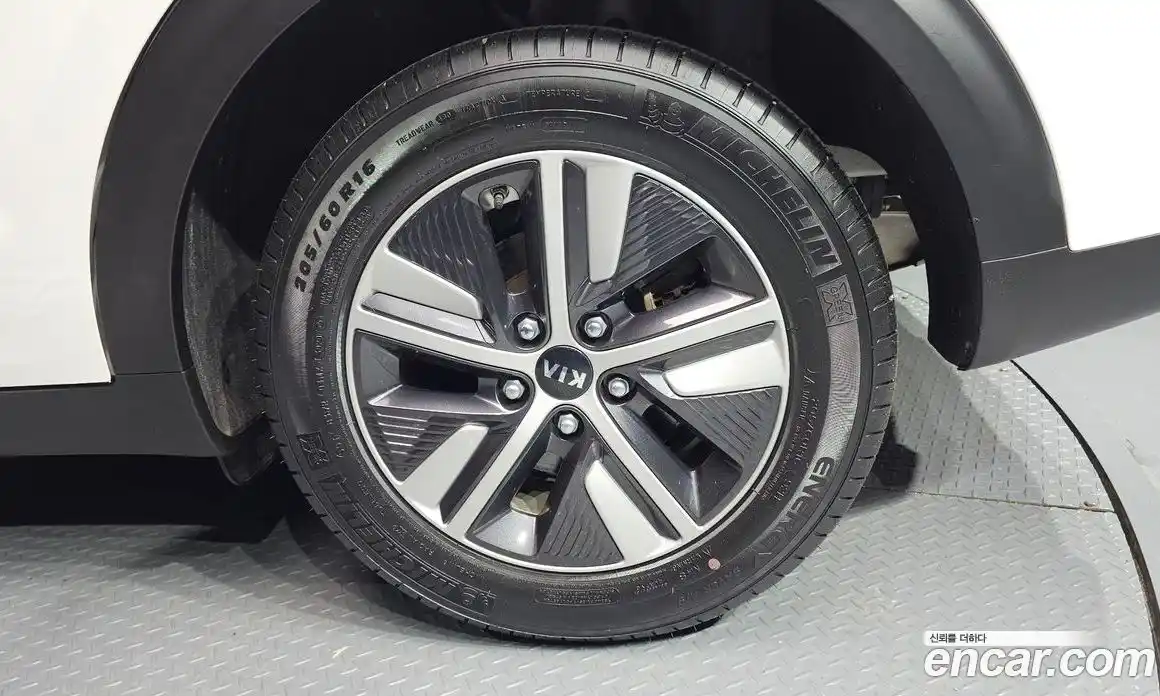 Kia Niro 2021 1.6 гидро, фото 7