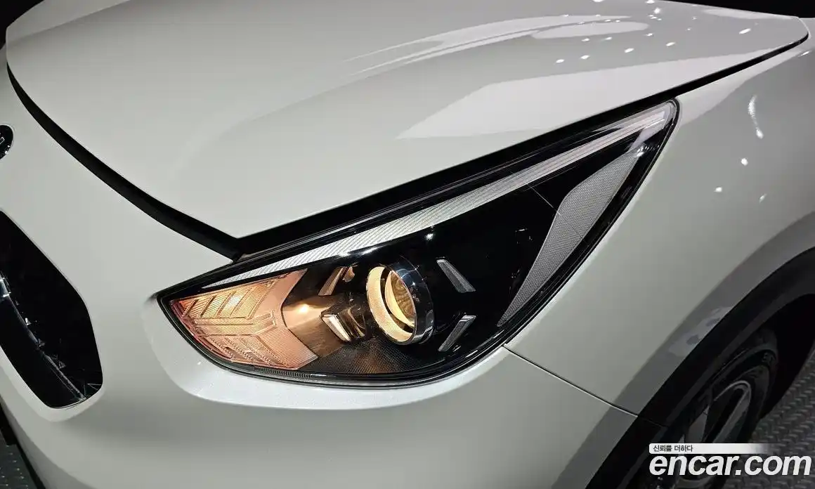 Kia Niro 2021 1.6 гидро, фото 8