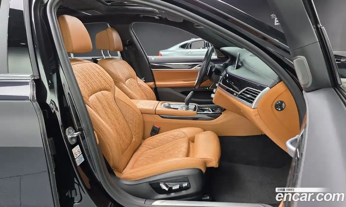 BMW 7 серия 2021 3.0 автомат (гидро), фото 13