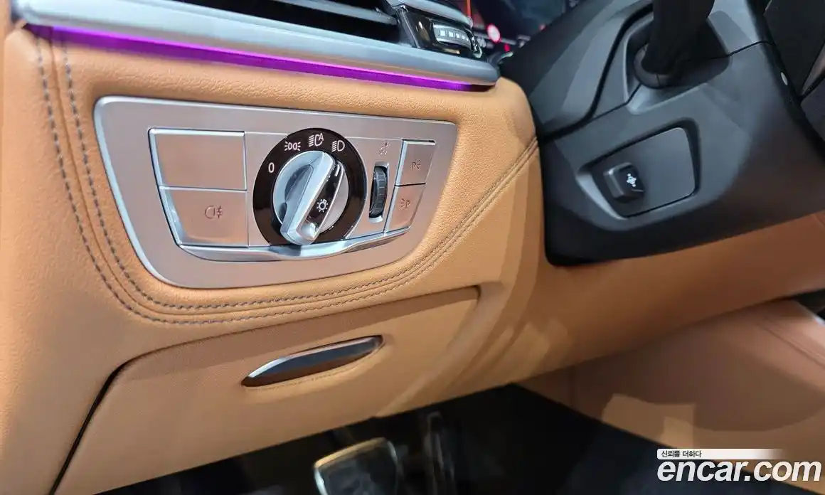 BMW 7 серия 2021 3.0 автомат (гидро), фото 19