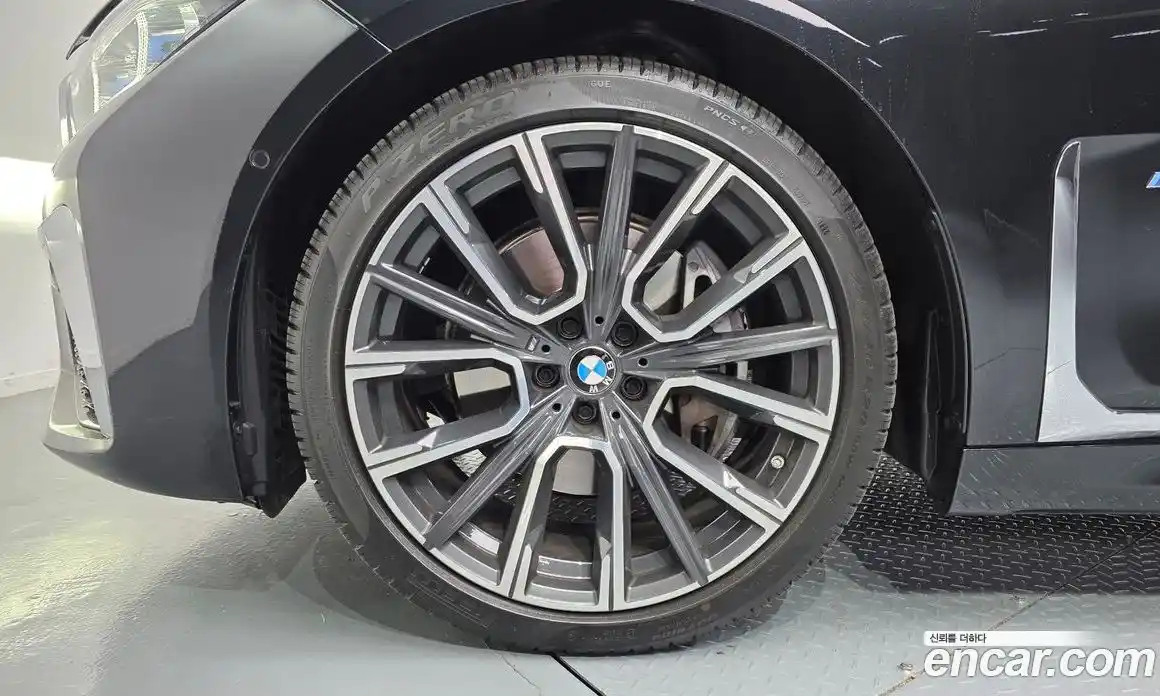 BMW 7 серия 2021 3.0 автомат (гидро), фото 5