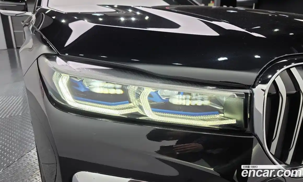 BMW 7 серия 2021 3.0 автомат (гидро), фото 8