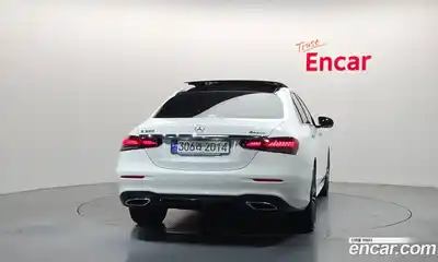 Mercedes-Benz E-Class 2023 2.0 гидро, миниатюра 4