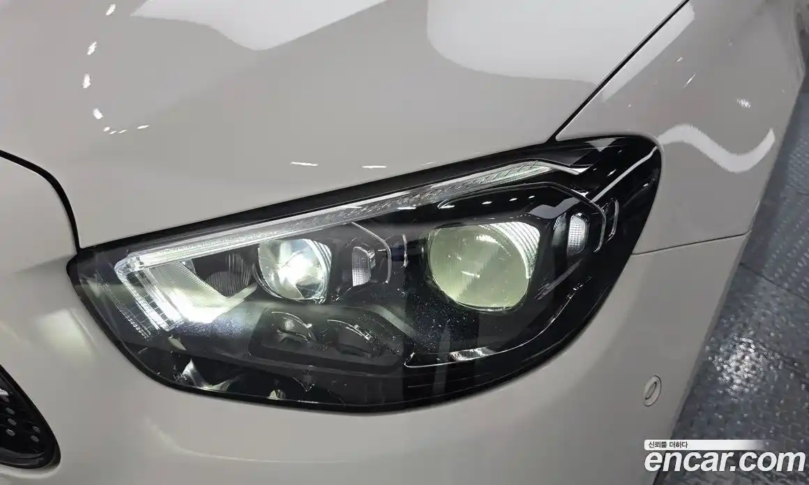 Mercedes-Benz E-Class 2023 2.0 гидро, фото 8
