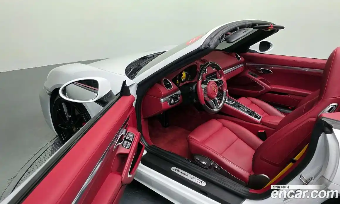 Porsche 718 2024 4.0 автомат (гидро), фото 13