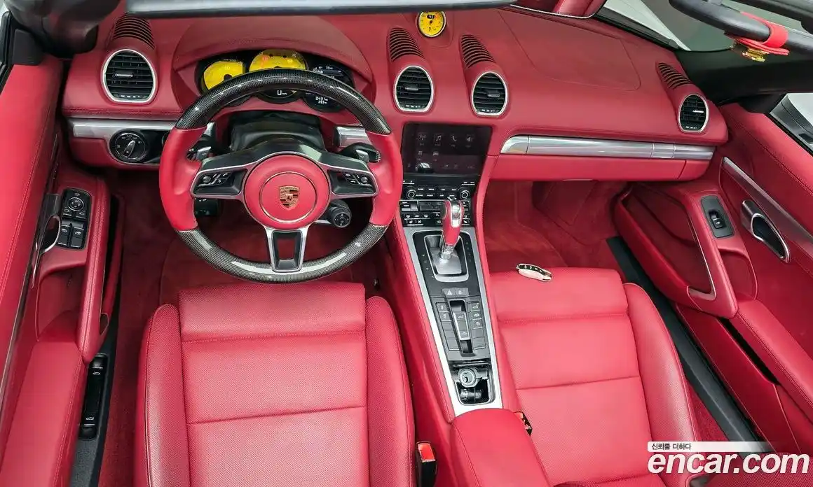 Porsche 718 2024 4.0 автомат (гидро), фото 10