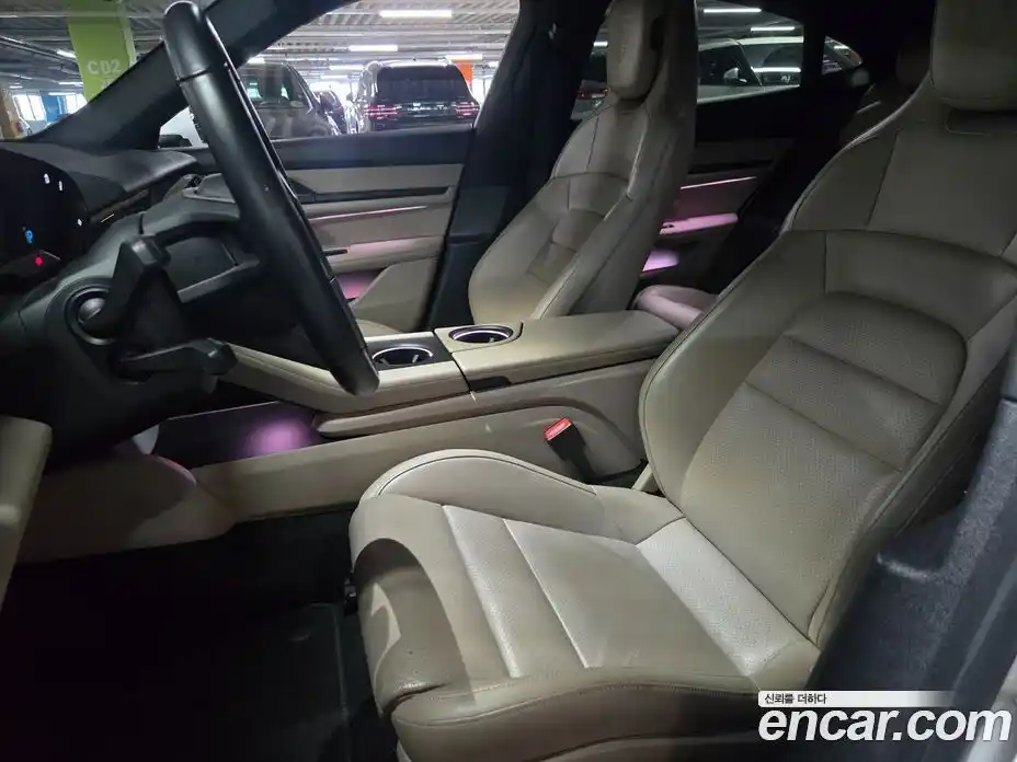Porsche Taycan 2022 0.1 автомат (гидро), фото 11