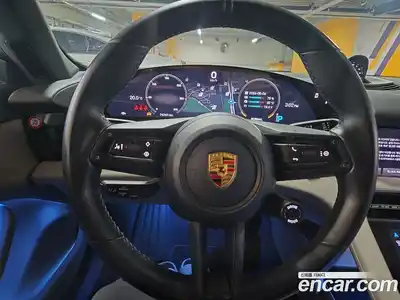 Porsche Taycan 2022 0.1 автомат (гидро), миниатюра 6