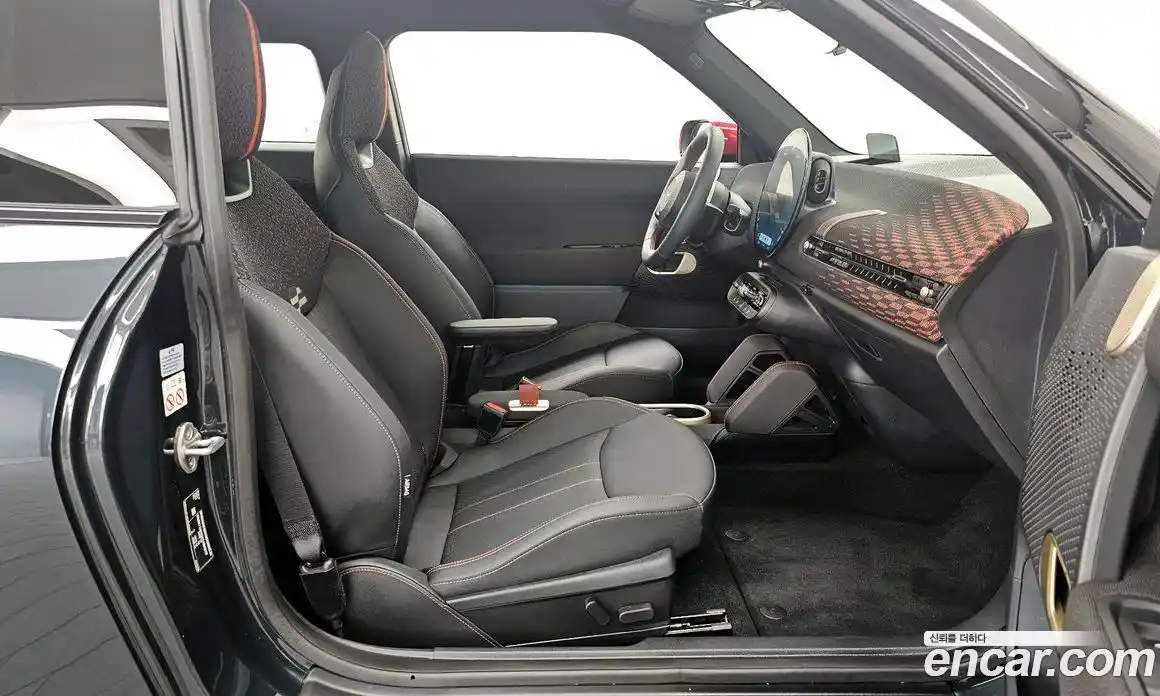 Mini Cooper 2025 0.1 автомат (гидро), фото 18