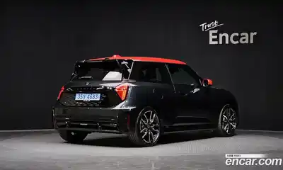 Mini Cooper 2025 0.1 автомат (гидро), миниатюра 2
