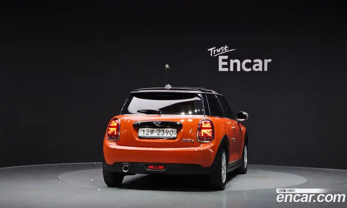Mini Cooper 2019 1.5 автомат (гидро), фото 4