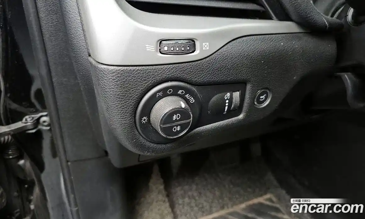 Jeep Cherokee 2018 2.4 автомат (гидро), фото 17