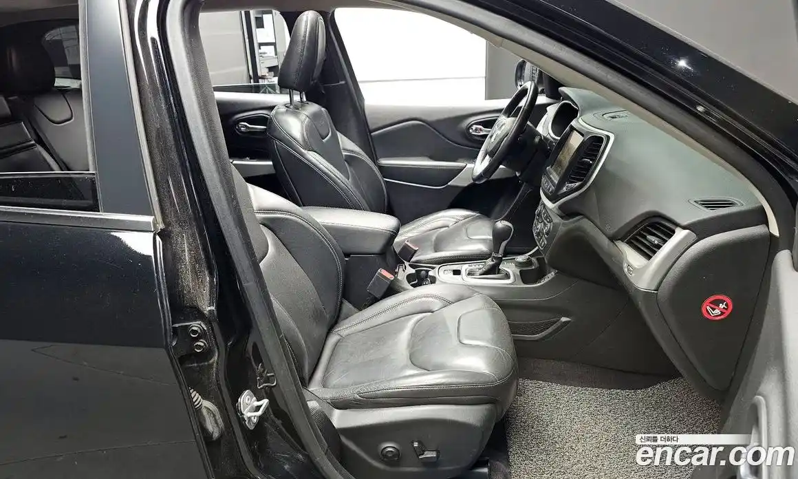 Jeep Cherokee 2018 2.4 автомат (гидро), фото 10