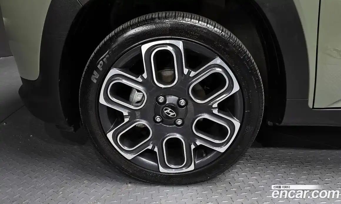 Hyundai Casper 2024 1.0 автомат (гидро), фото 5