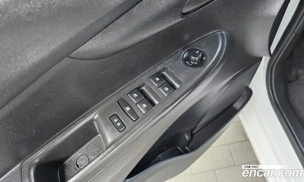 Chevrolet Spark 2021 1.0 гидро, фото 20