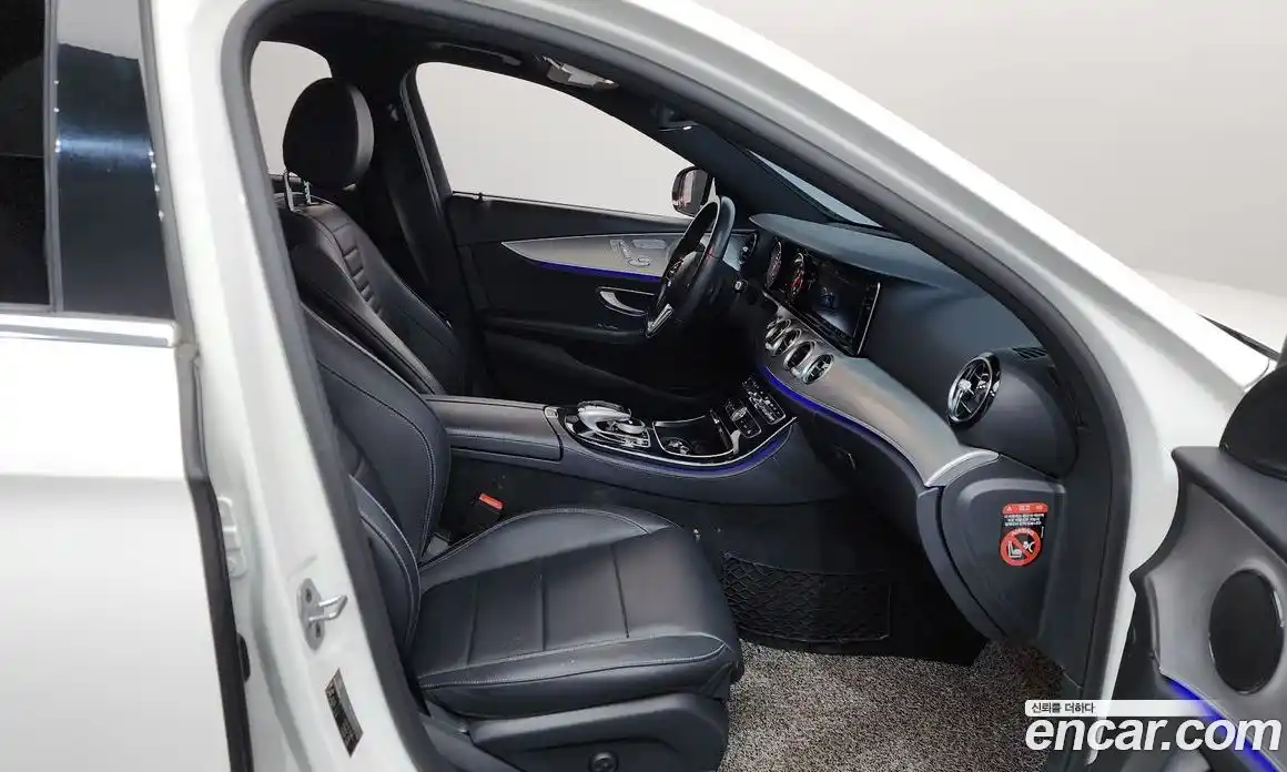 Mercedes-Benz E-Class 2018 2.0 автомат (гидро), фото 16